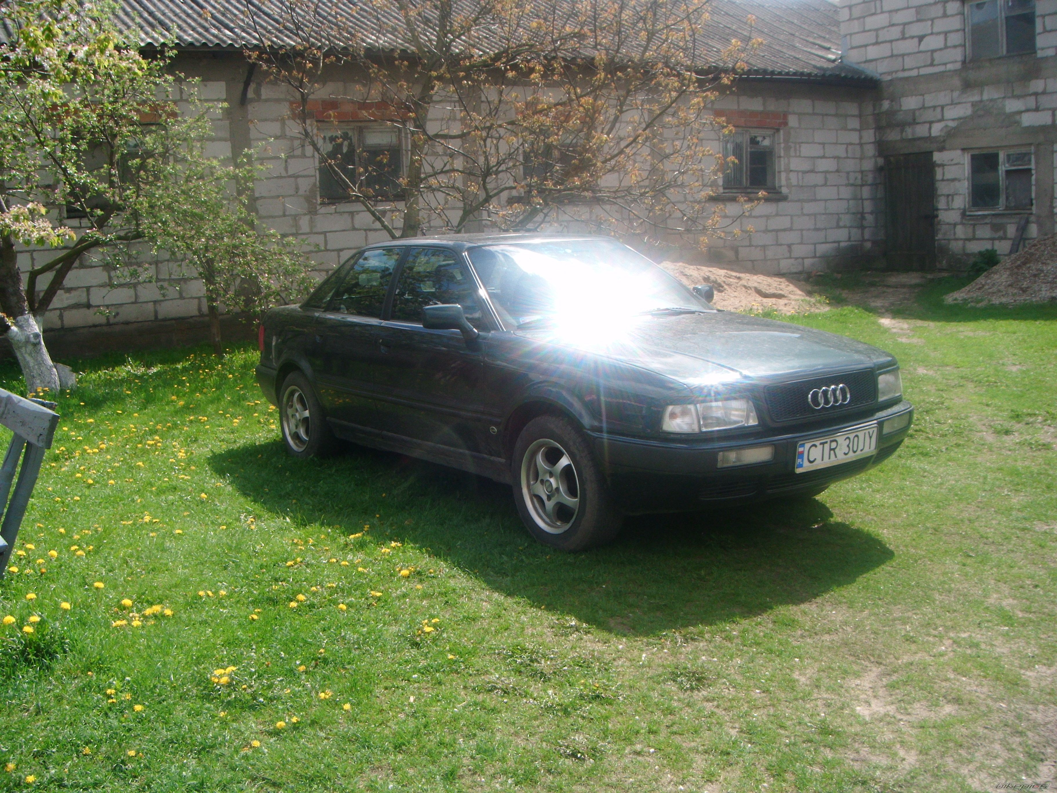 Photo 1967617