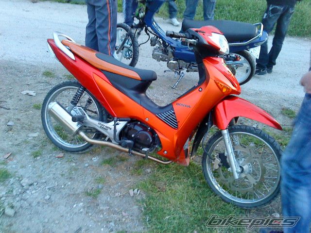 Photo 1967622
