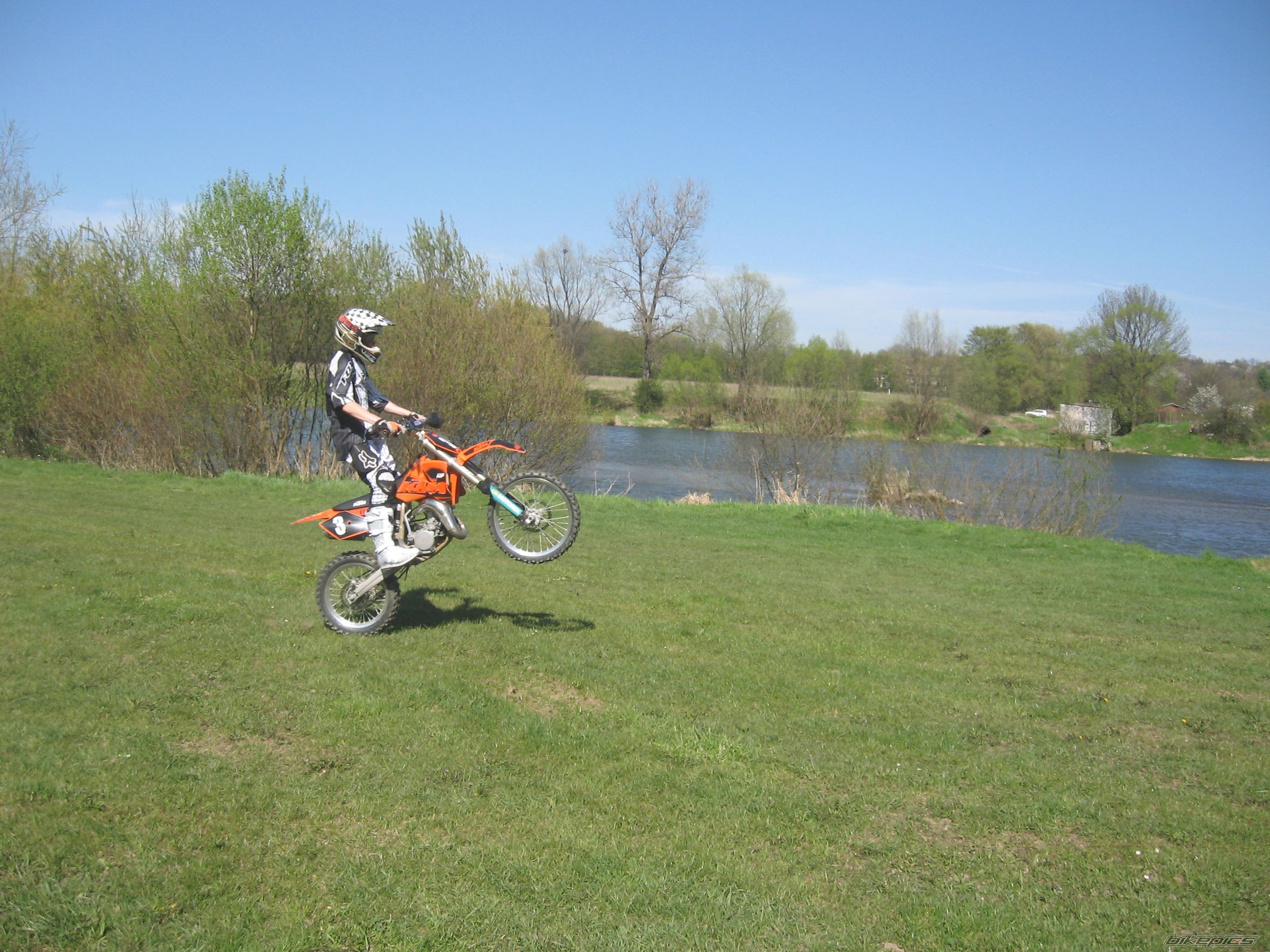 Photo 1967670