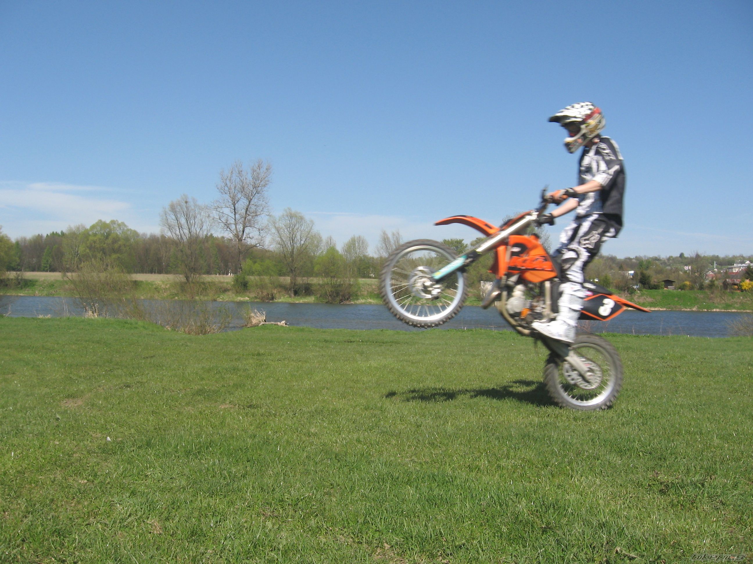Bike Photo 1967675