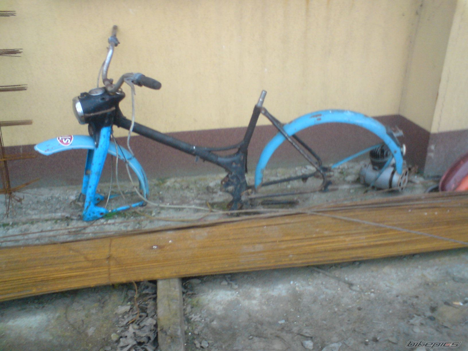 Photo 1967796
