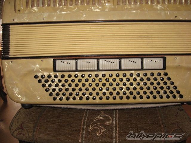 Photo 1967916