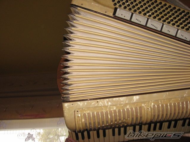 Photo 1967918