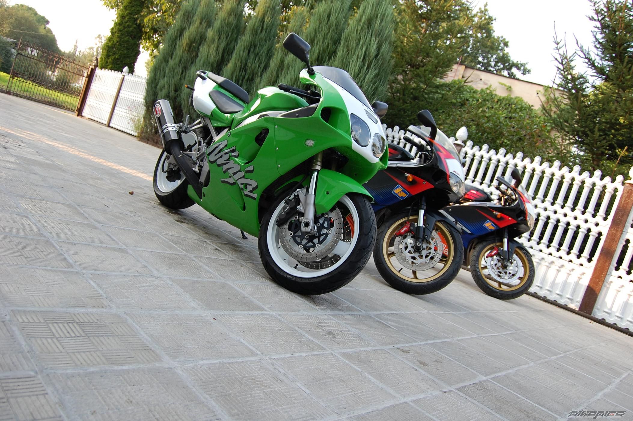 Bike Photo 1967973