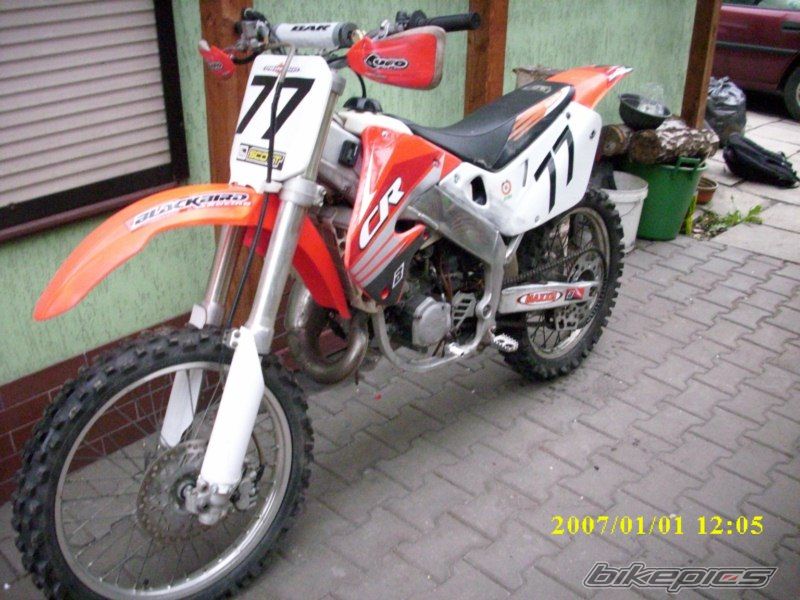 Photo 1967981