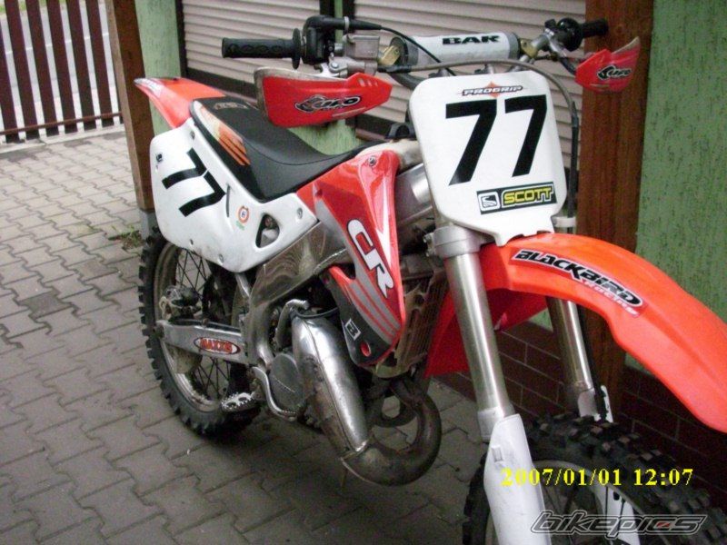 Photo 1967986