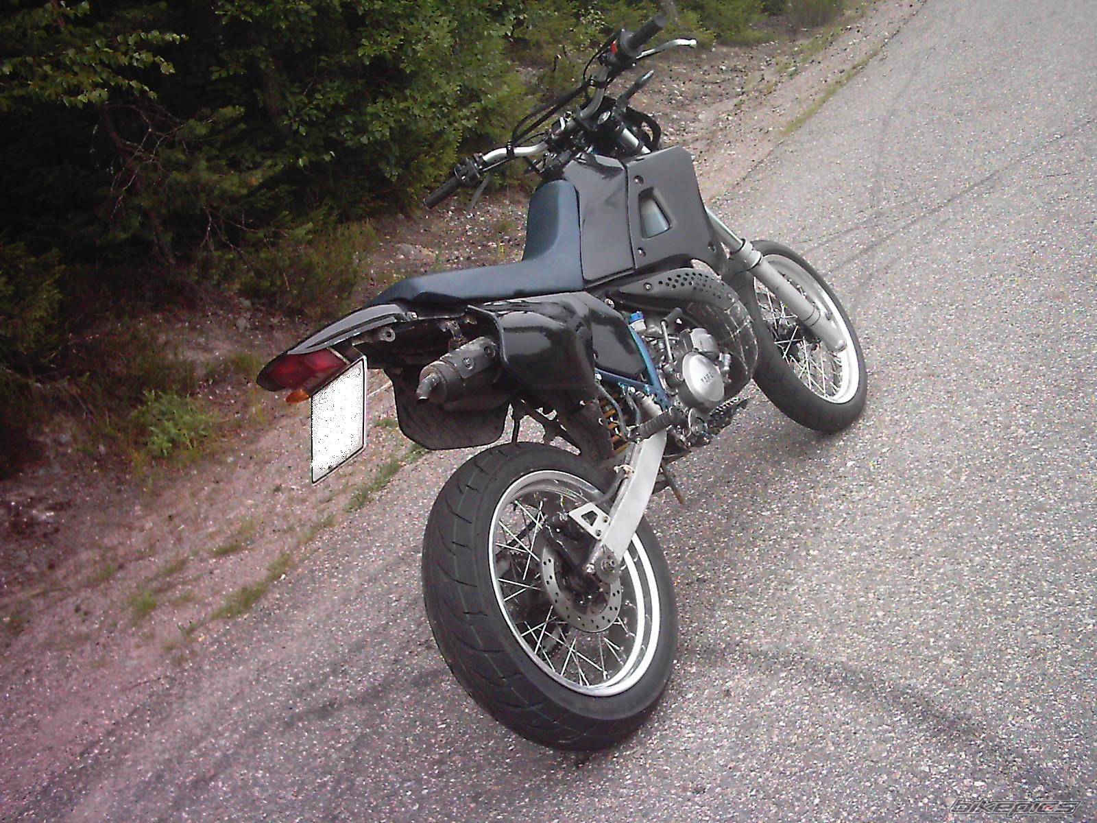 Bike Photo 196810