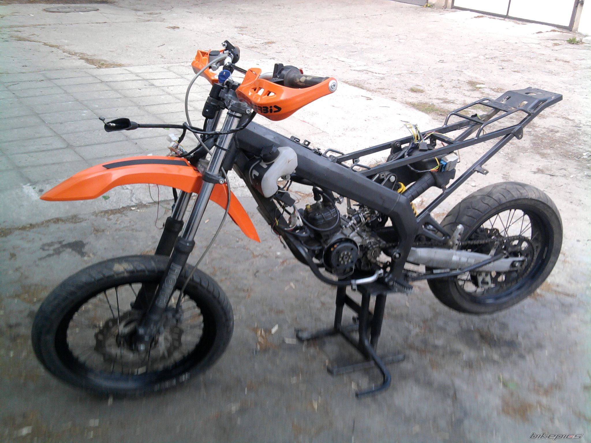 Bike Photo 1968266