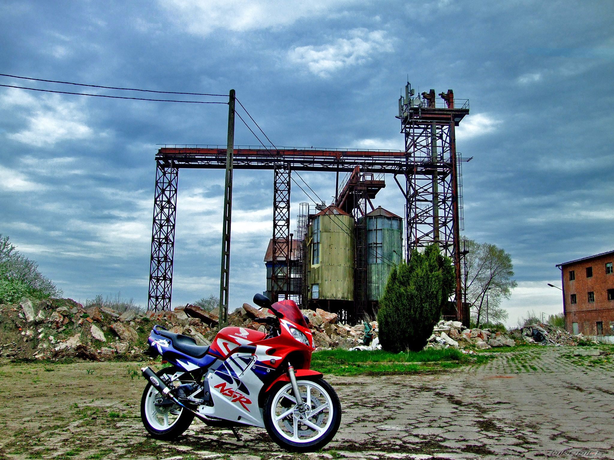 Bike Photo 1968502