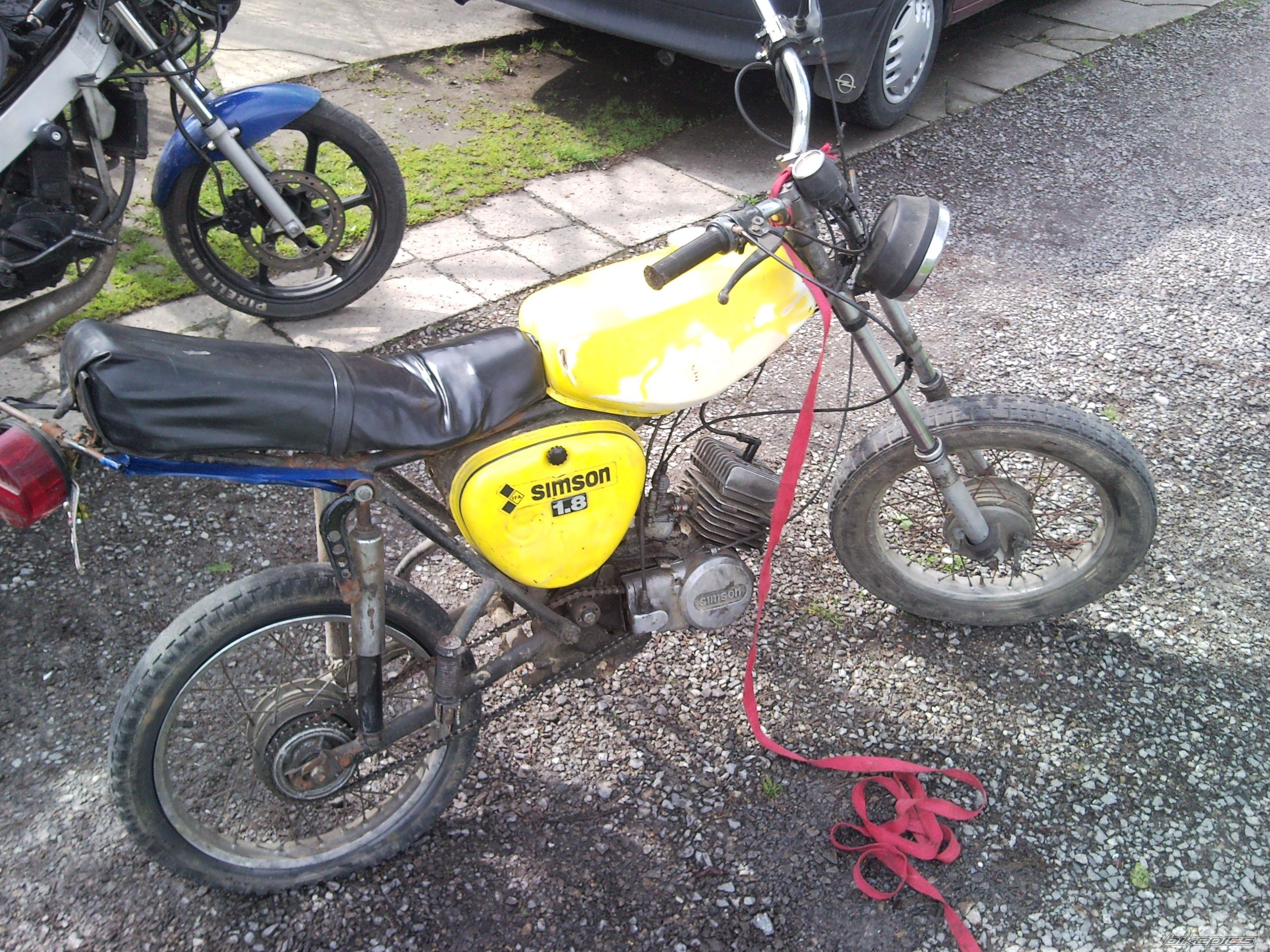 Photo 1968519