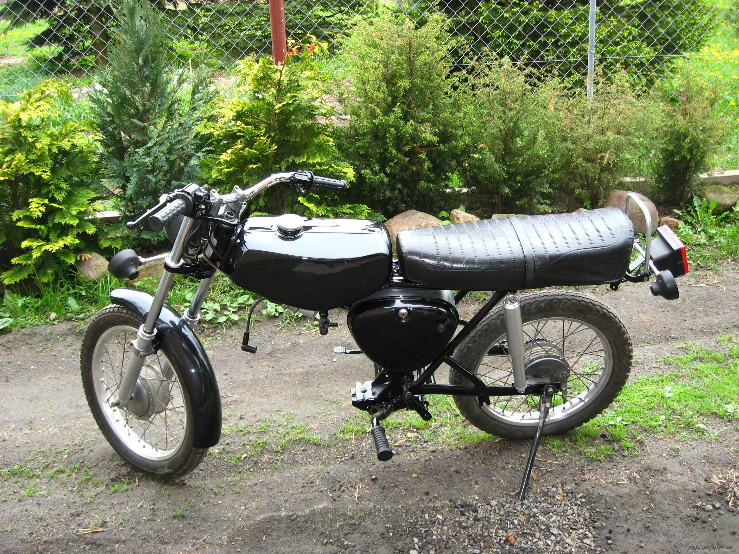 Photo 1968629