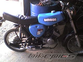 Photo 1968857