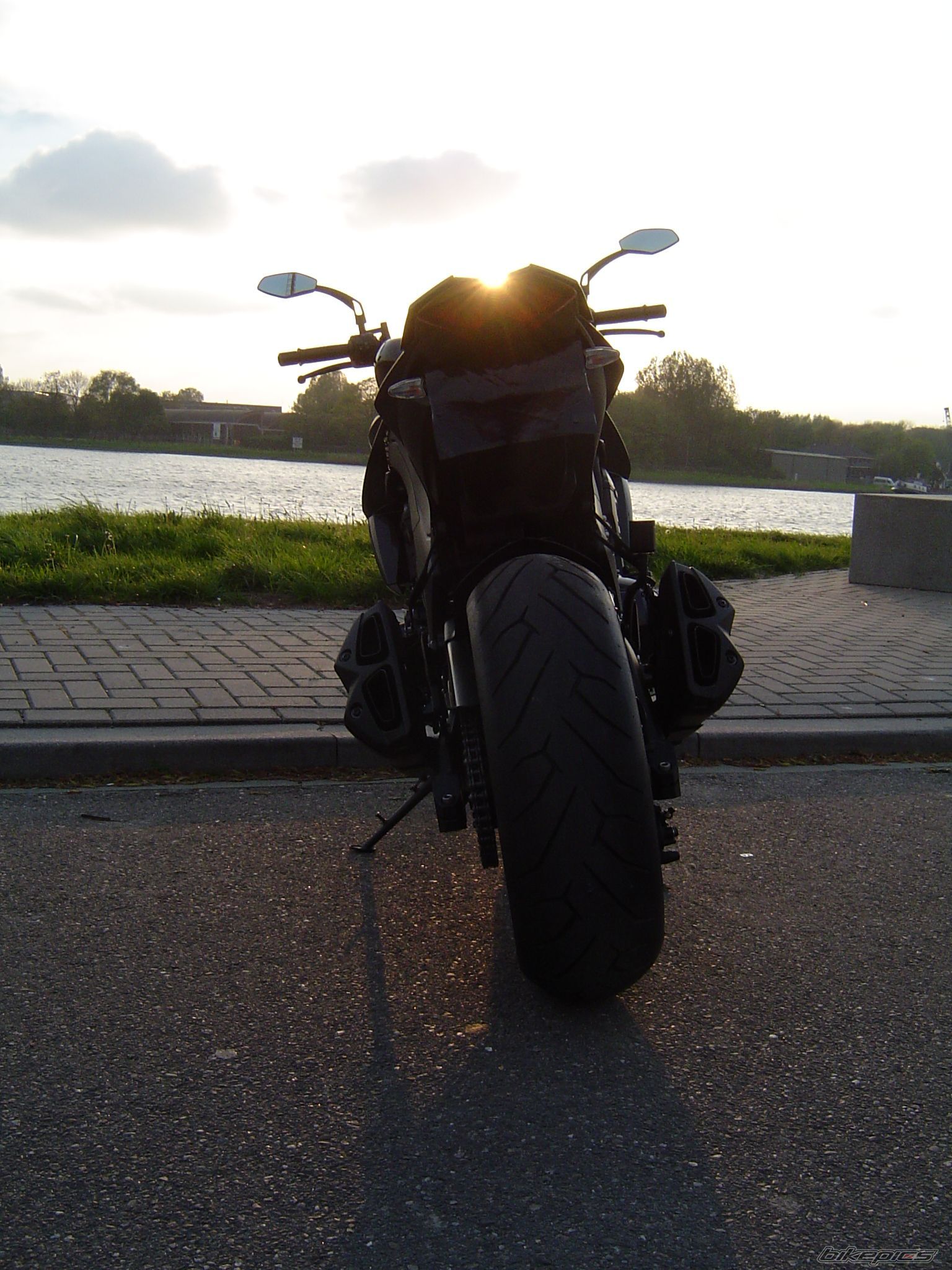 Bike Photo 1968944
