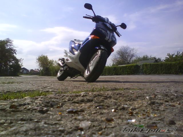 Photo 1969359