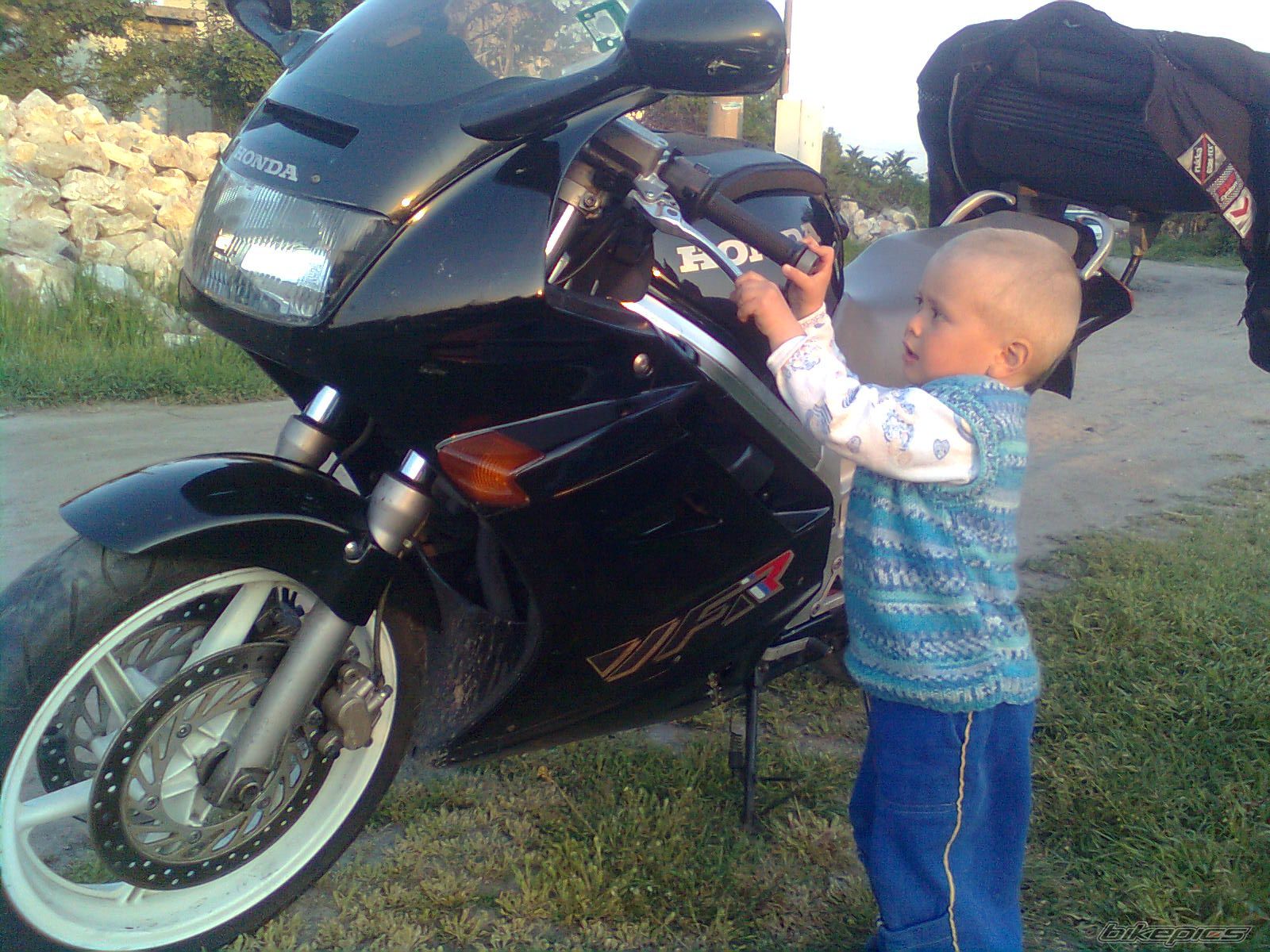 Photo 1969853