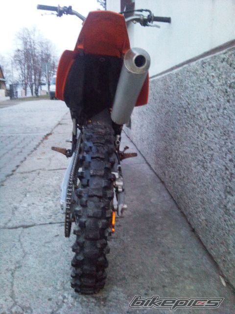 Photo 1969930