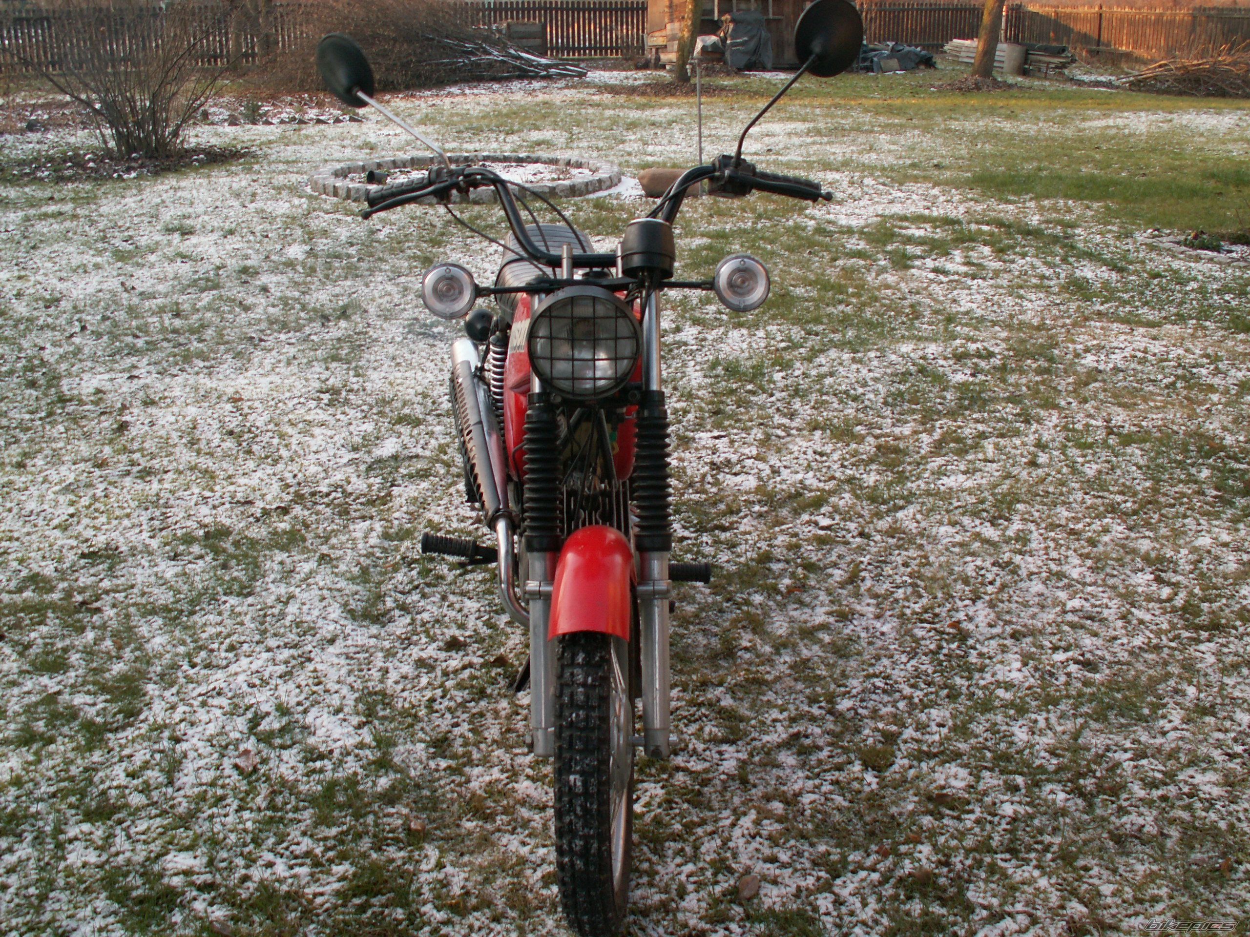 Photo 1970247