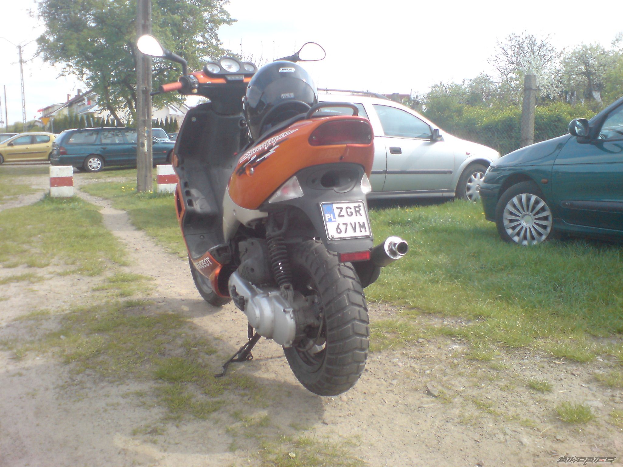 Bike Photo 1970345