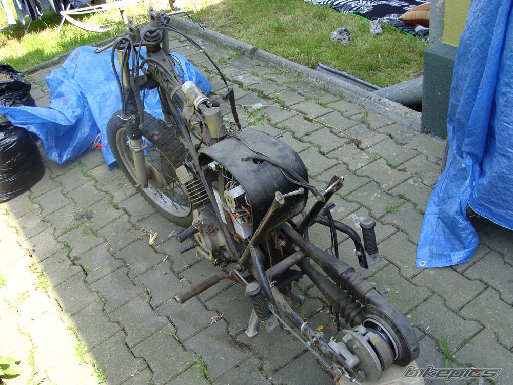 Photo 1970410