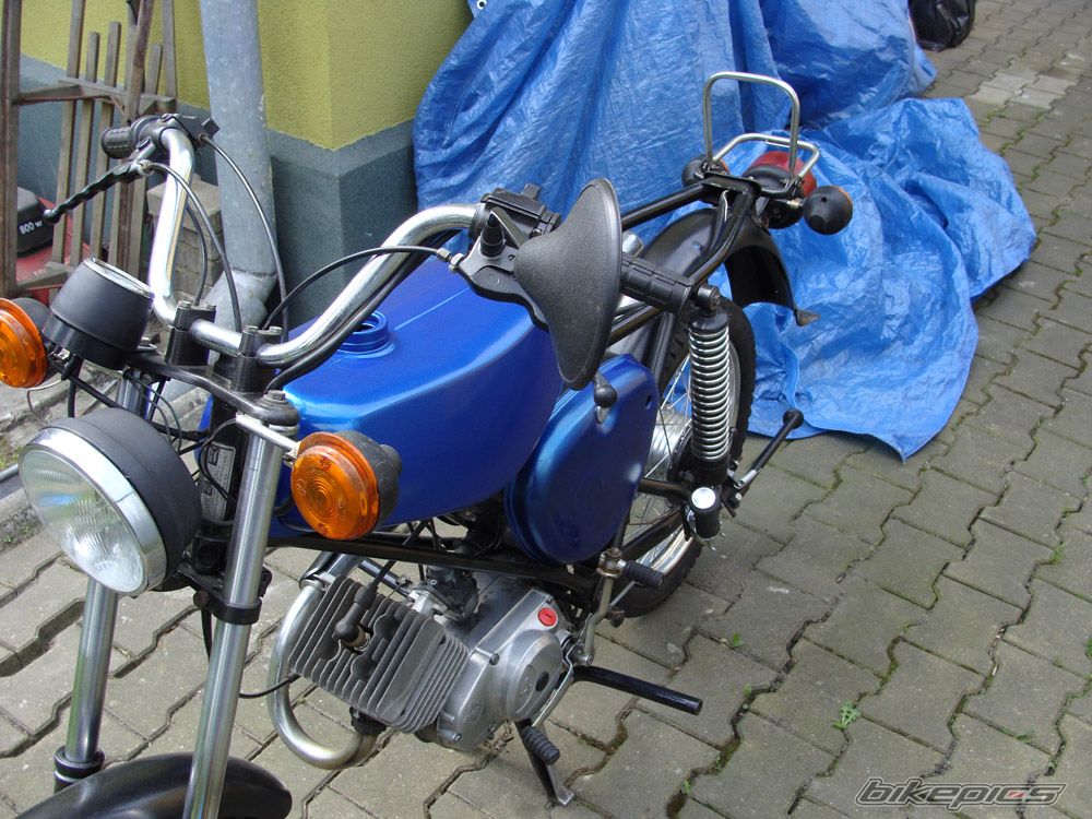 Photo 1970427