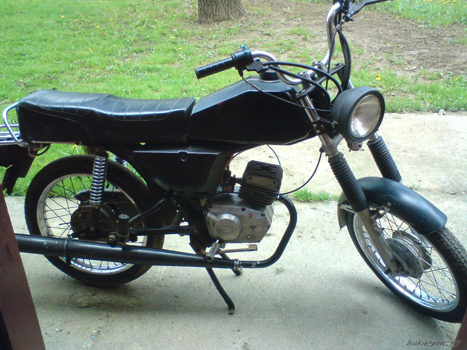 Photo 1970558