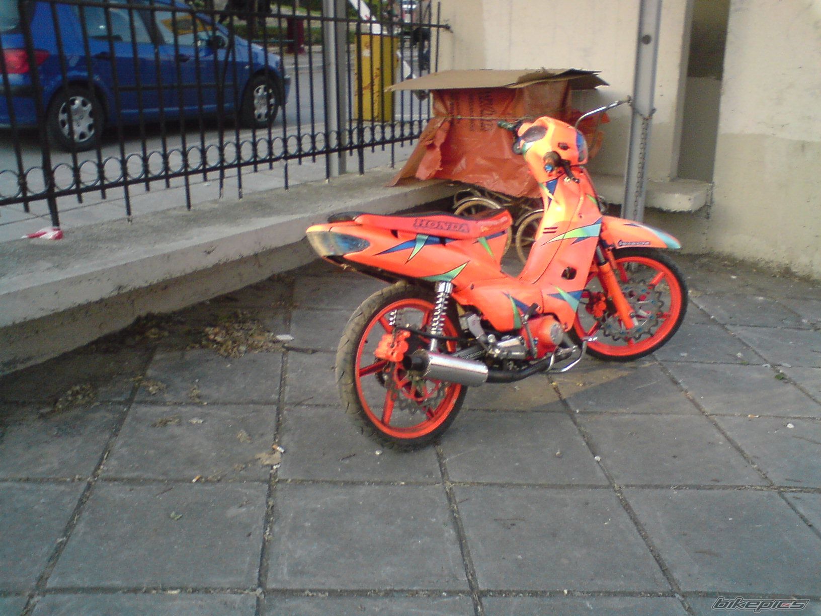 Photo 1970741