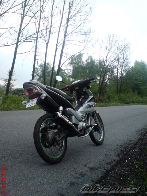 Photo 1970779