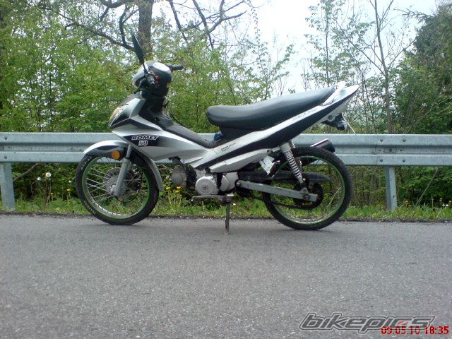 Photo 1970780