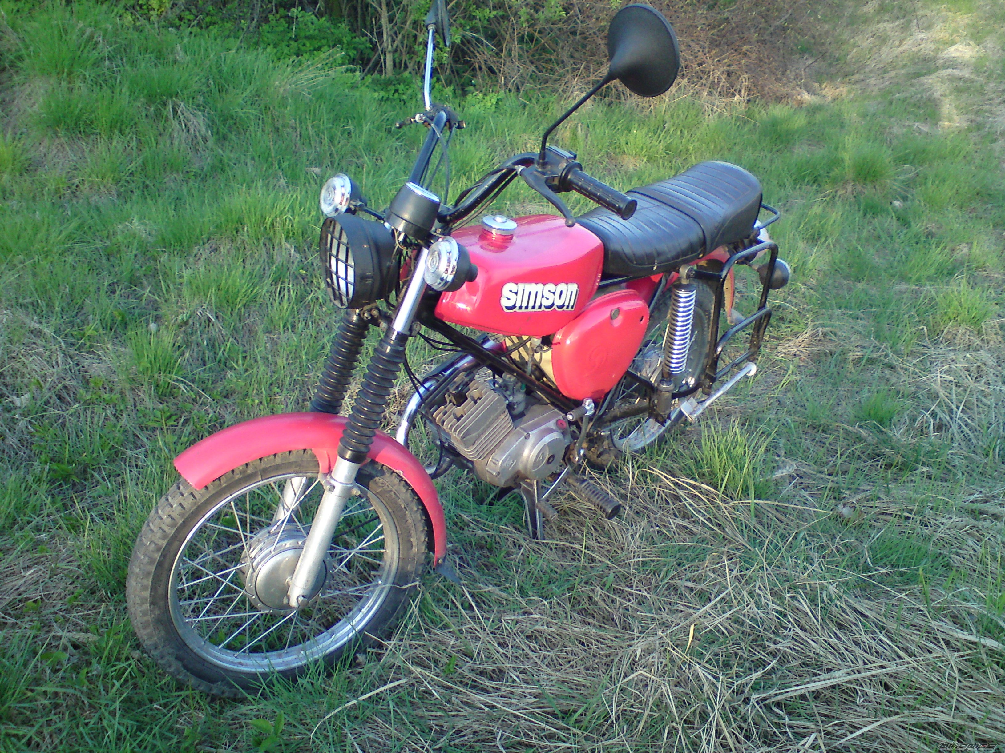 Photo 1970816