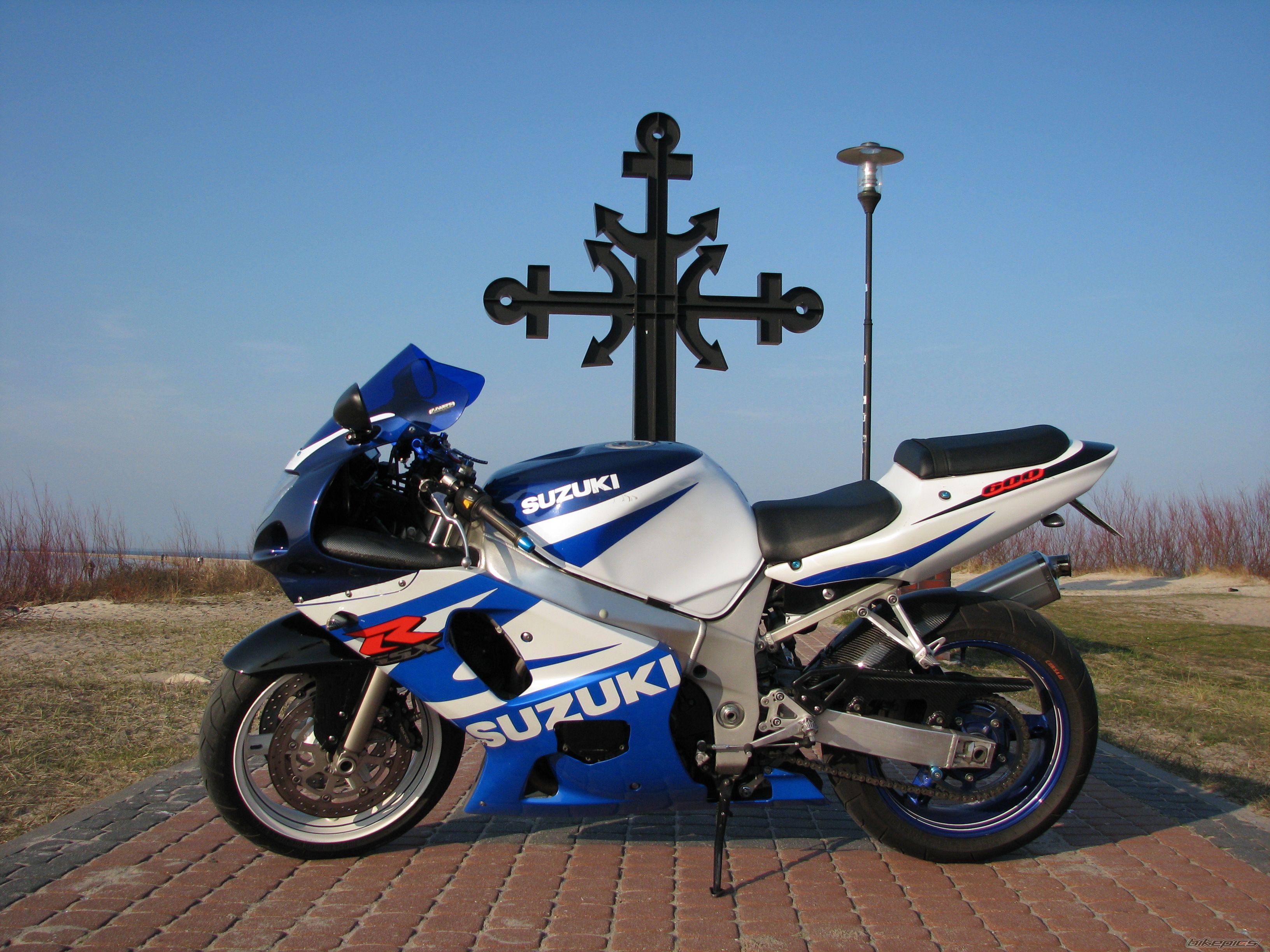 Bike Photo 1970923