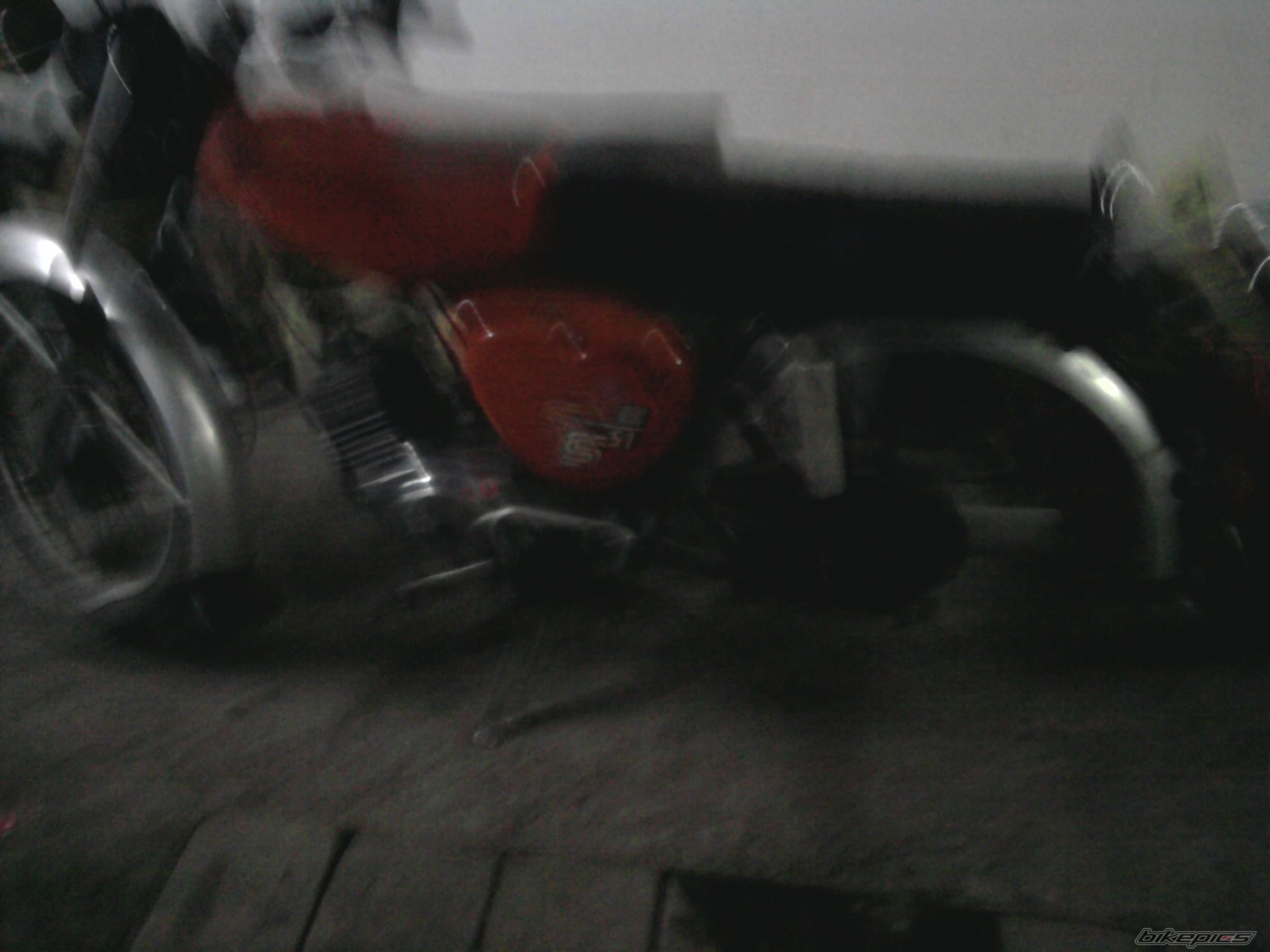 Photo 1970955