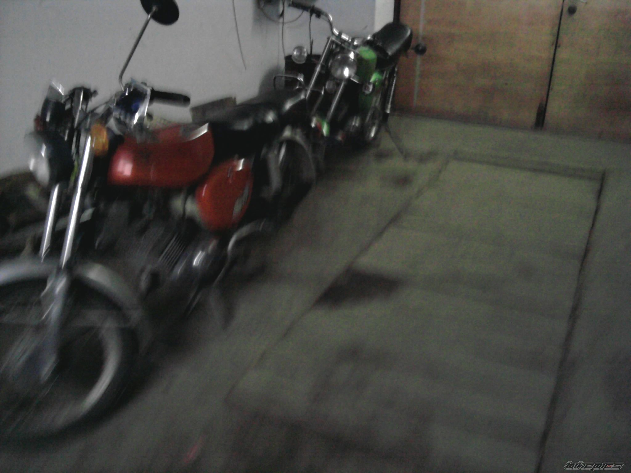 Photo 1970957