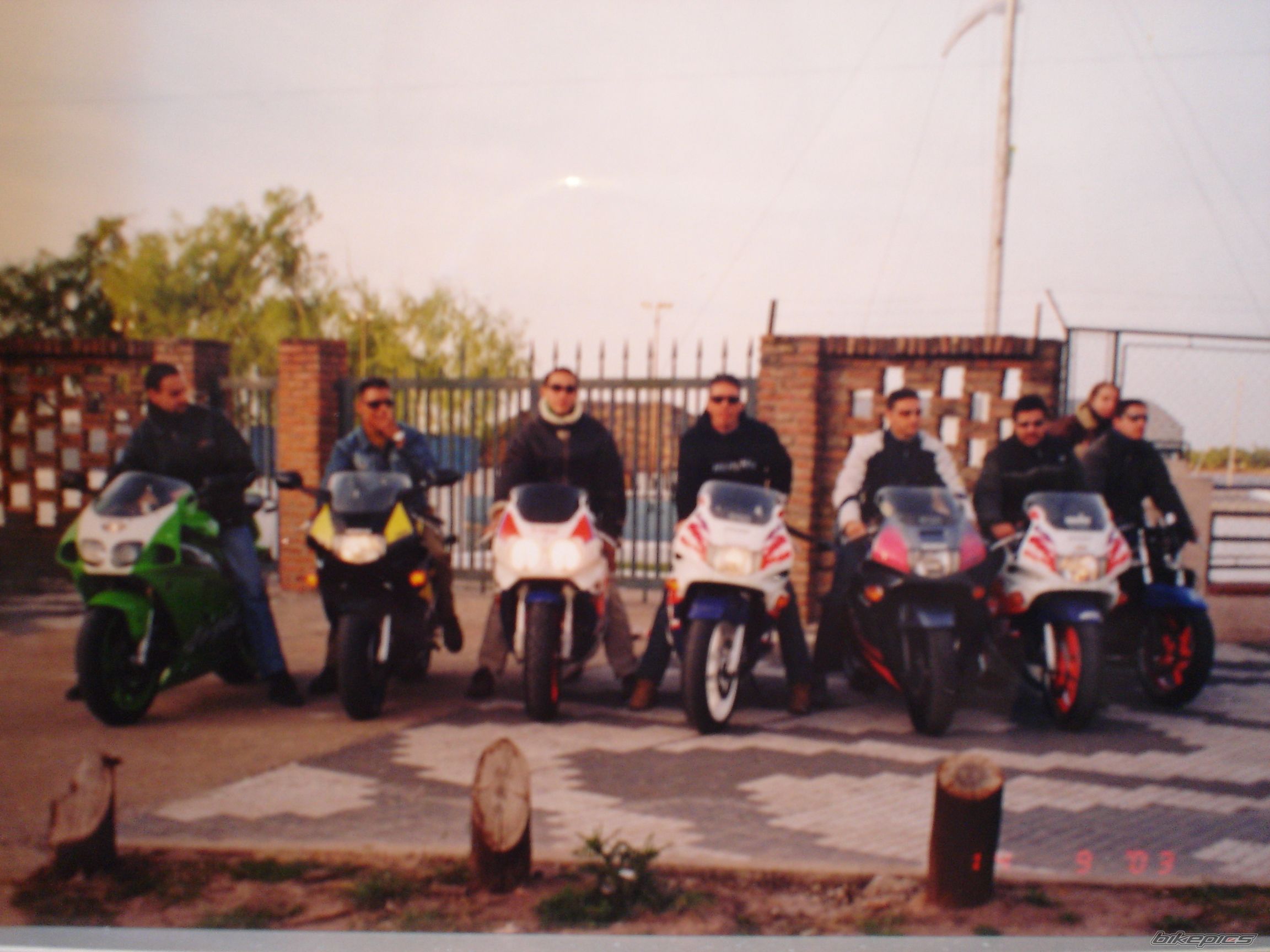 Photo 1970983