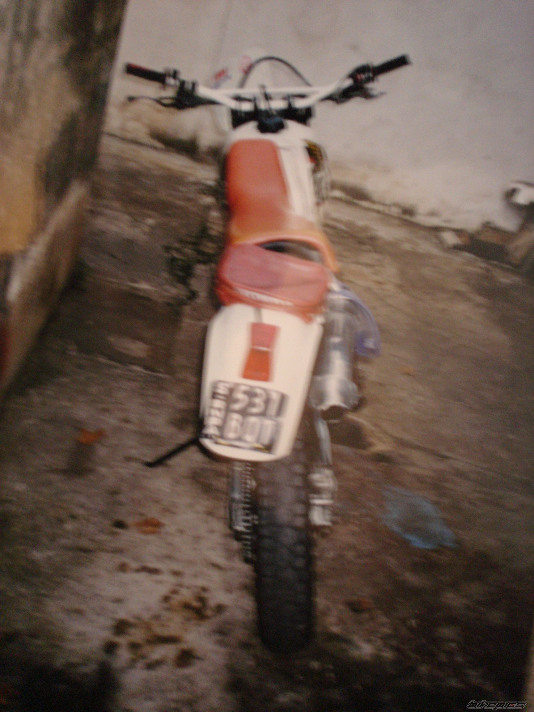 Photo 1970989