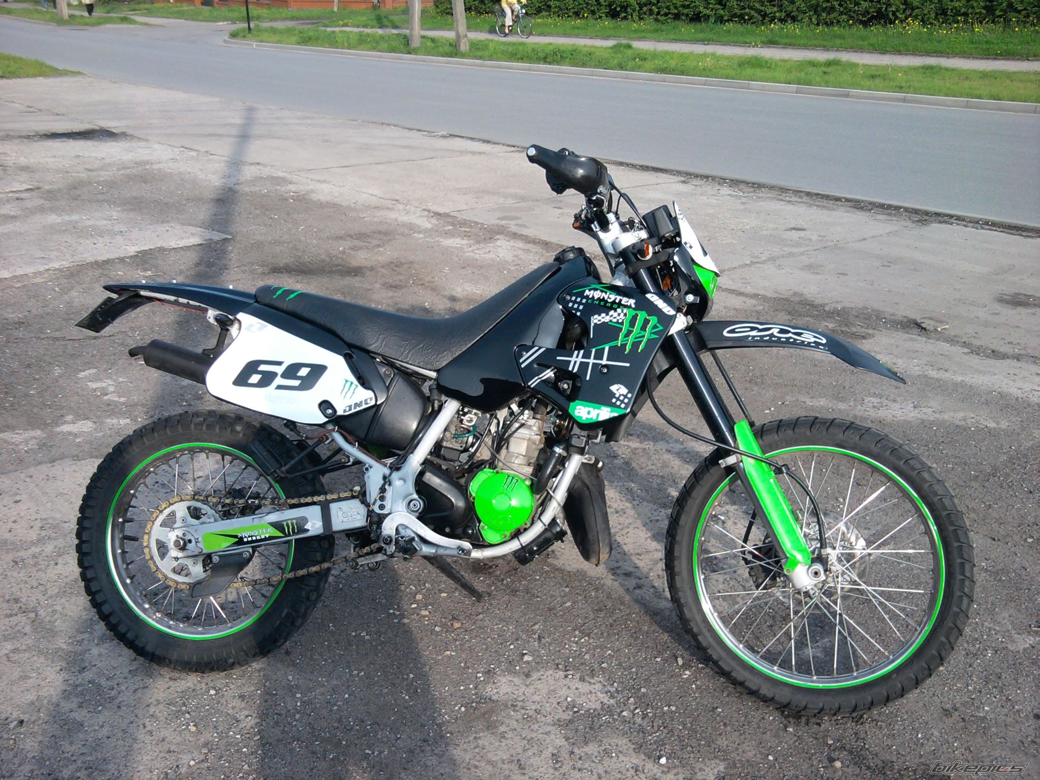 Photo 1971147