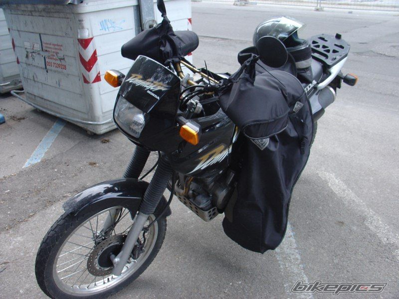 Photo 1971362