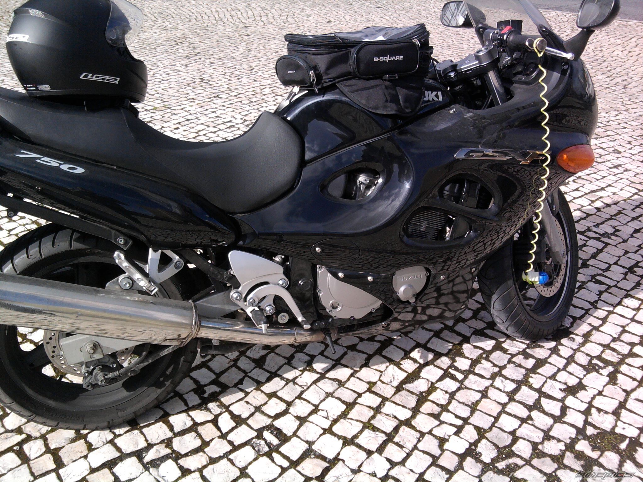 Photo 1971427