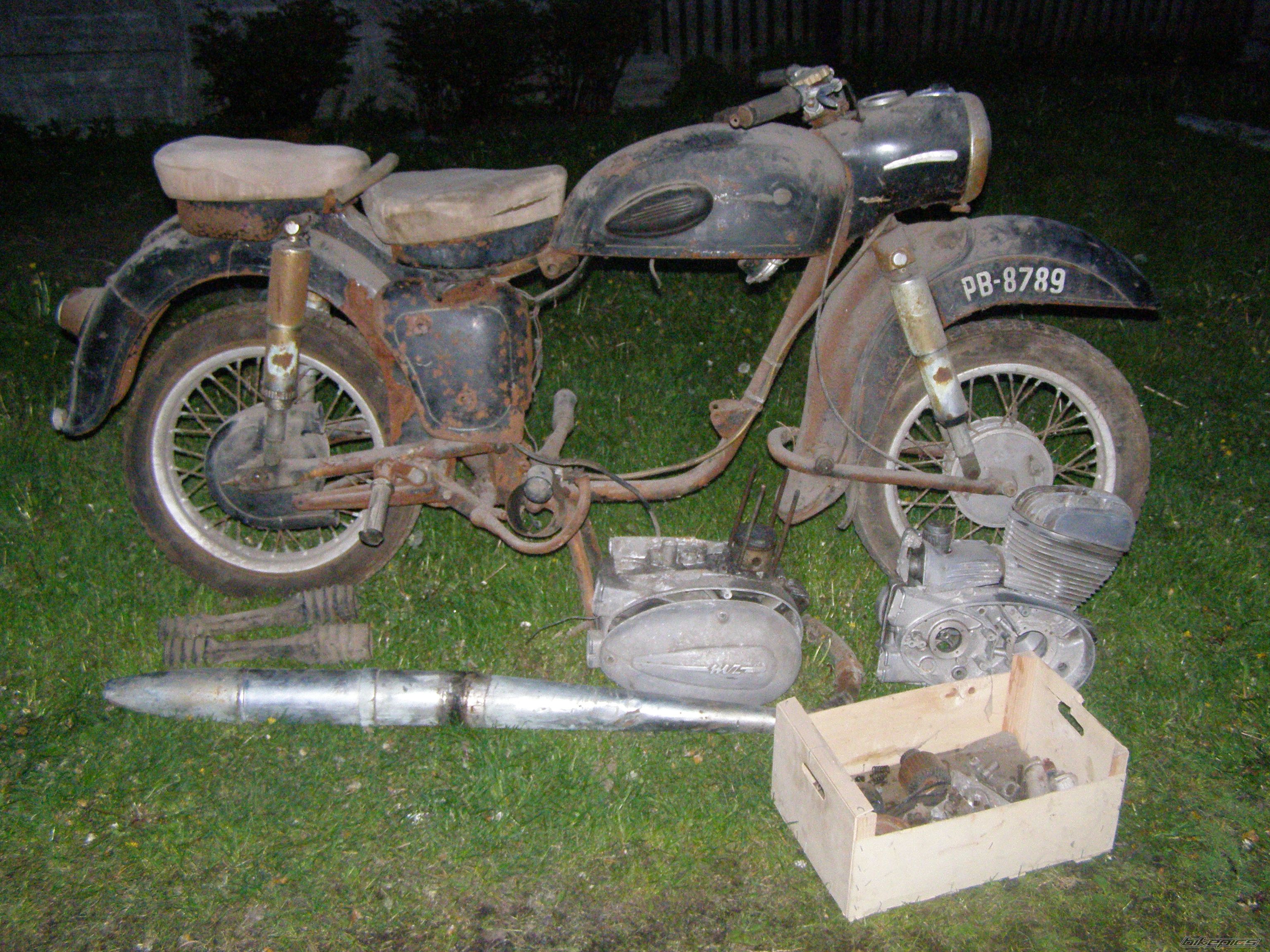Photo 1971441