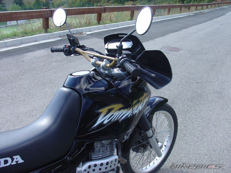 Photo 1971544