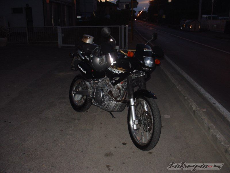 Photo 1971589