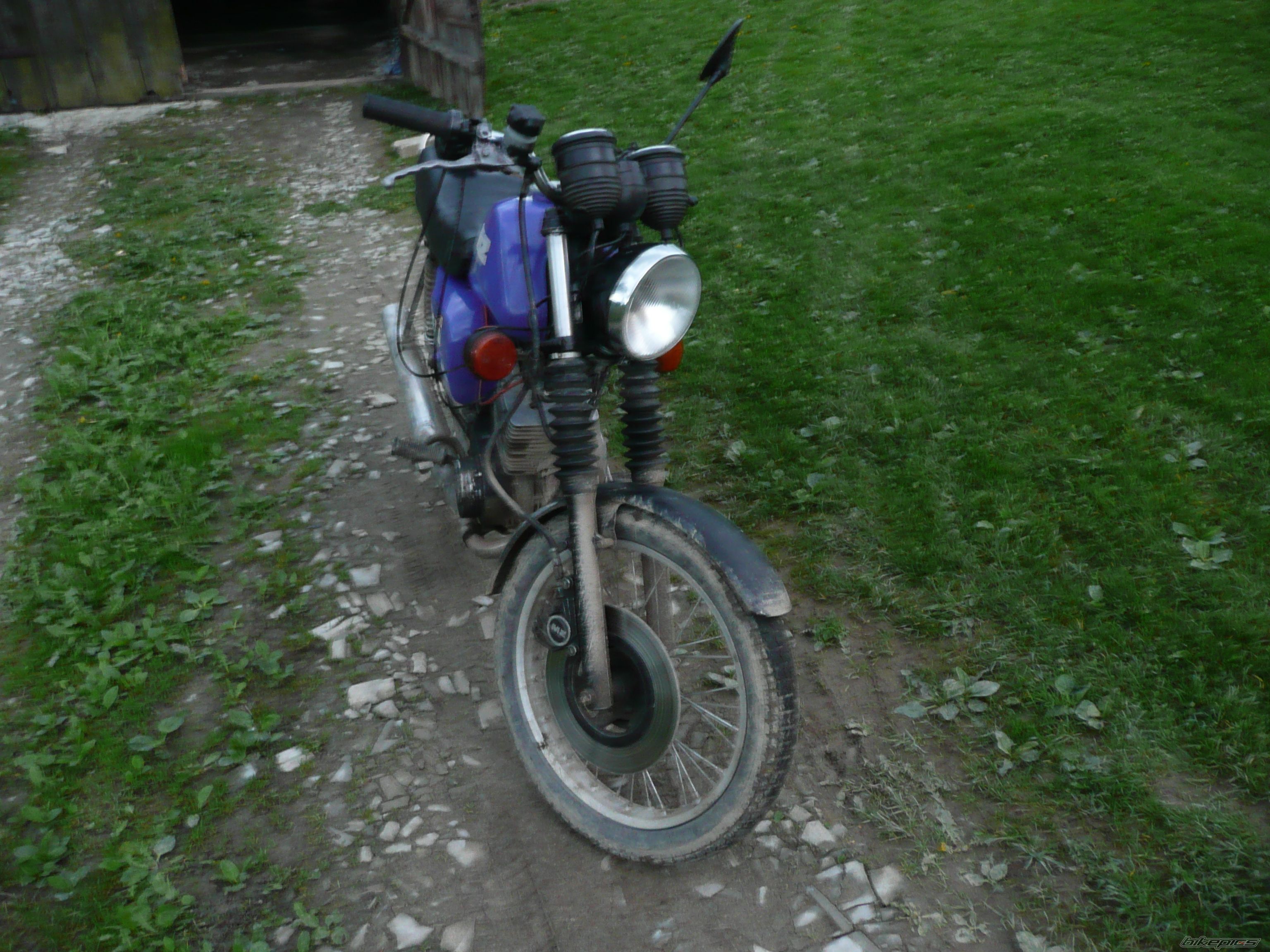 Photo 1971687