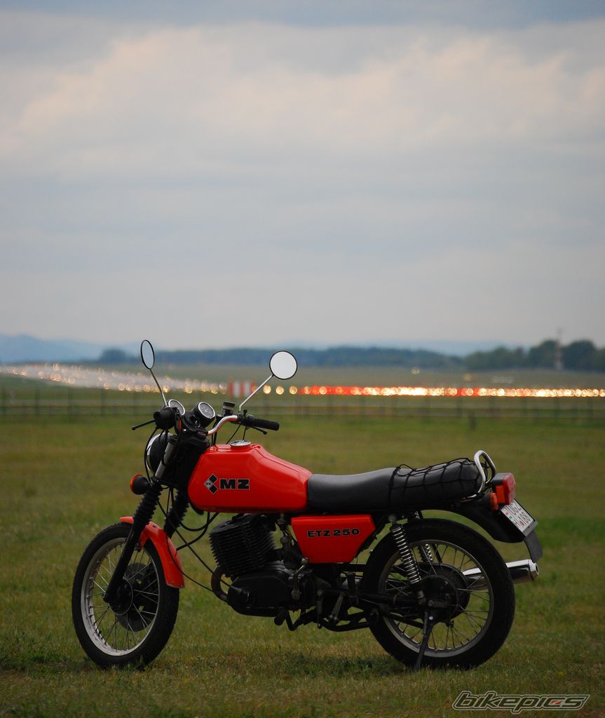 Photo 1971716