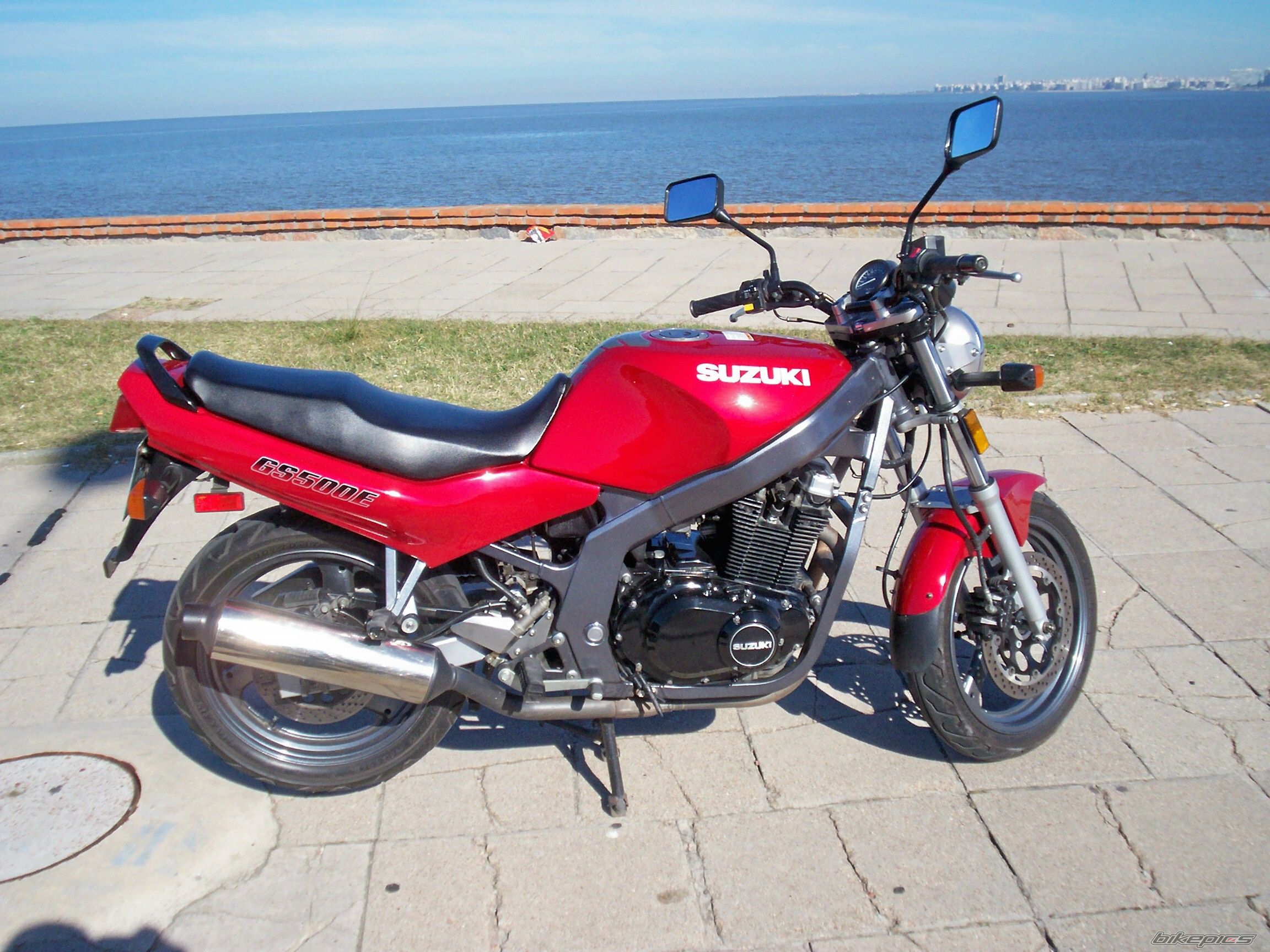 Photo 1972002
