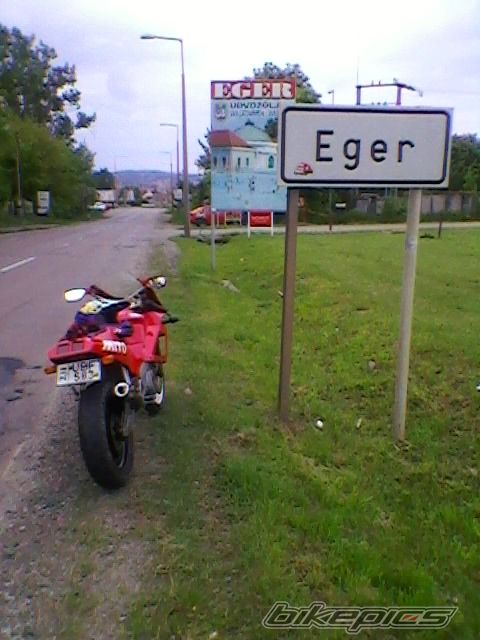 Photo 1972054