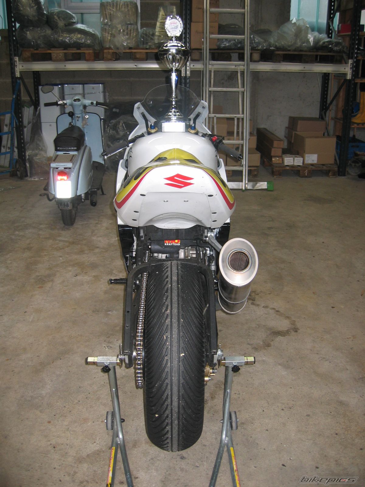 Photo 1972067