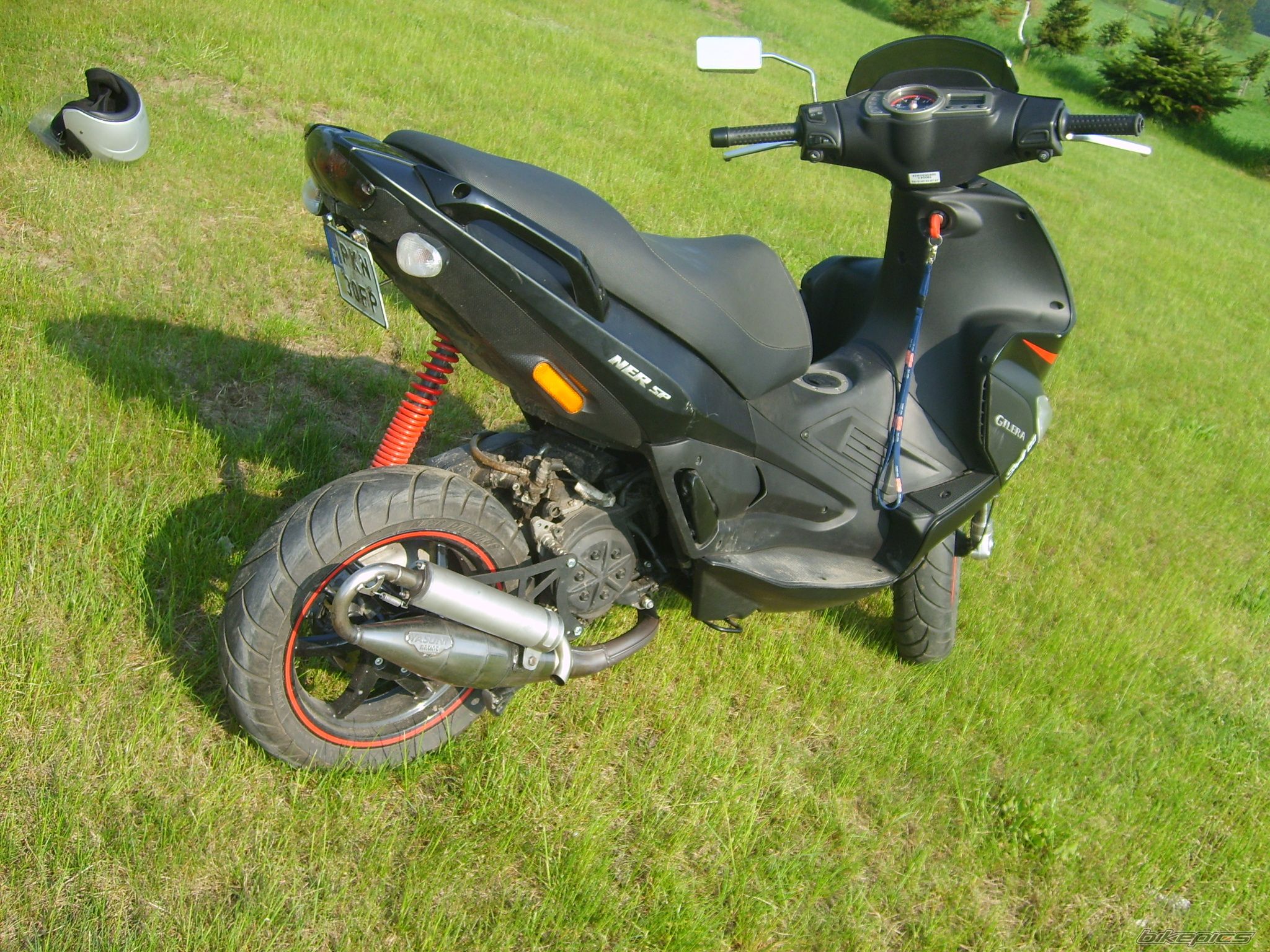 Photo 1972338