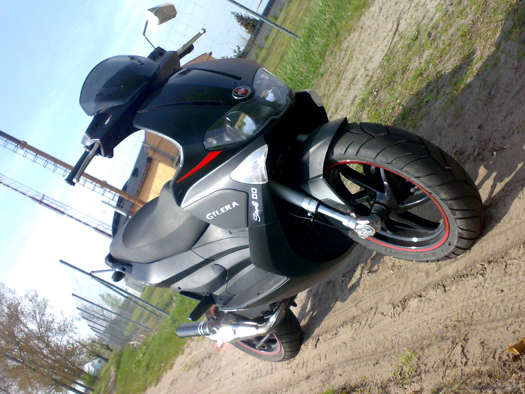 Photo 1972348