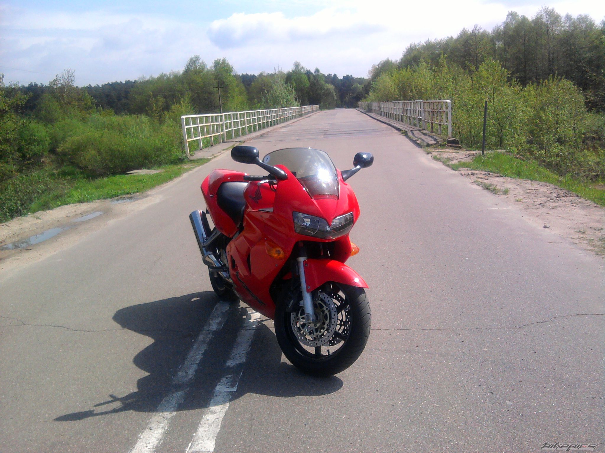 Photo 1972357