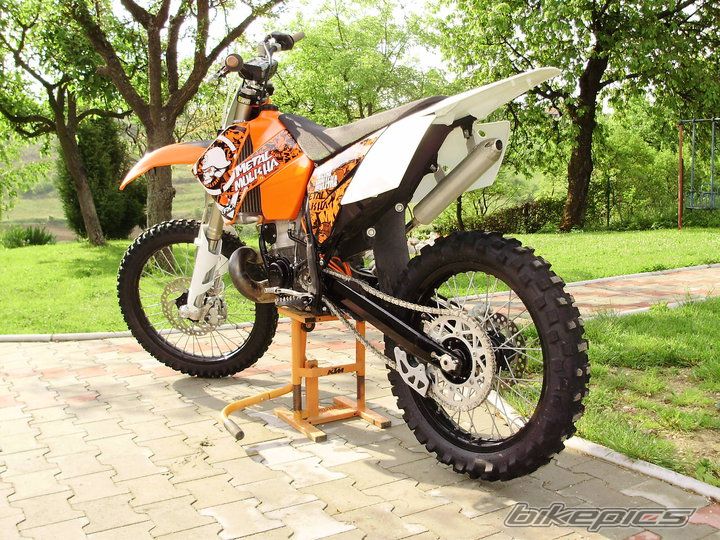 Bike Photo 1972385