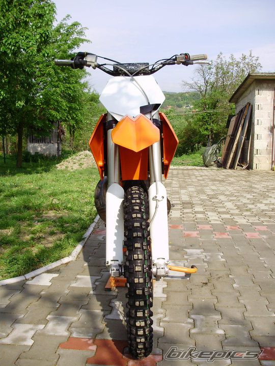 Photo 1972388